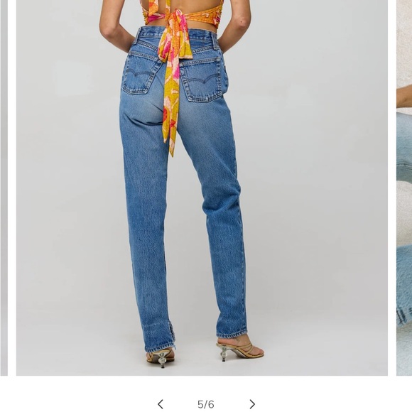 Floral V-Neck Ruched Top - Multicolor - Picture 2 of 4